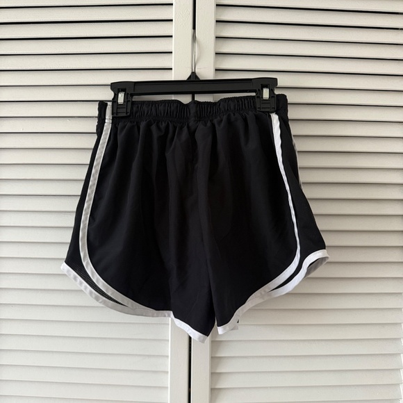 Nike Dri-Fit Black & White Running Shorts | XS - Picture 2 of 3